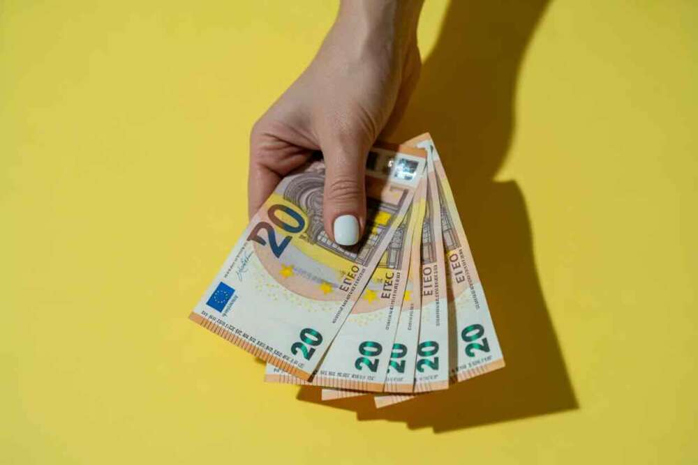 16 einfache Wege, deine Finanzen im Frühling aufzuräumen